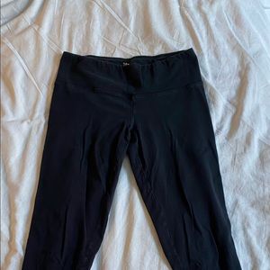 TNA Atmosphere Hi-Rise cropped leggings